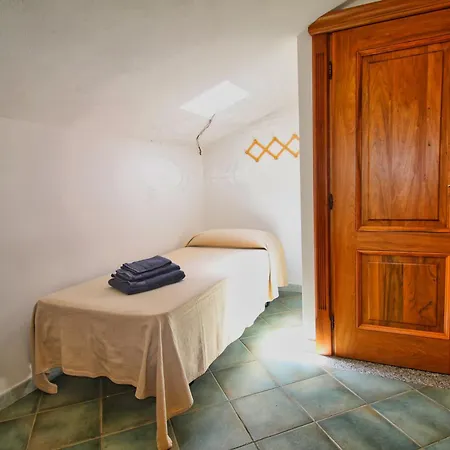 Cassiopea בית נופש פוצו אידו